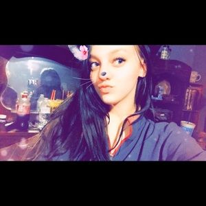 Meet your Posher, Lauryn